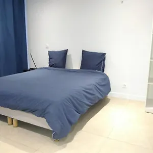 Appartement Sur Jardin, Cachan